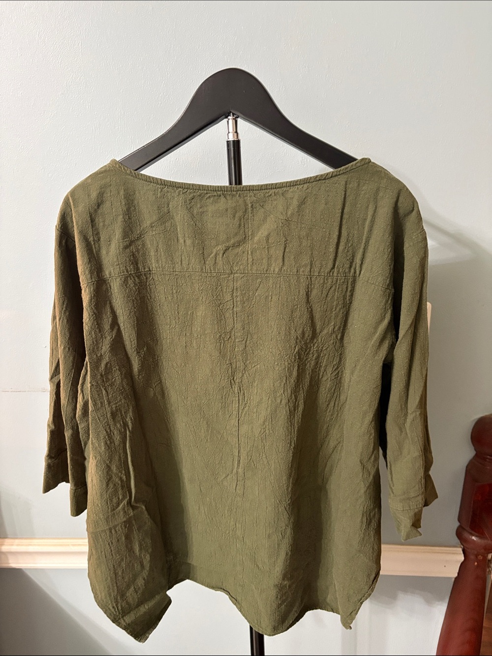 Relaxed Olive Green Linen-Blend Tunic Top - Picture 4 of 4